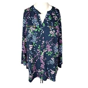 𝅺nanette Lepore Navy Floral Blouse‎